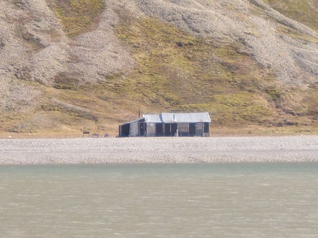 Ei fangsthytte. (foto Terje Rønning).