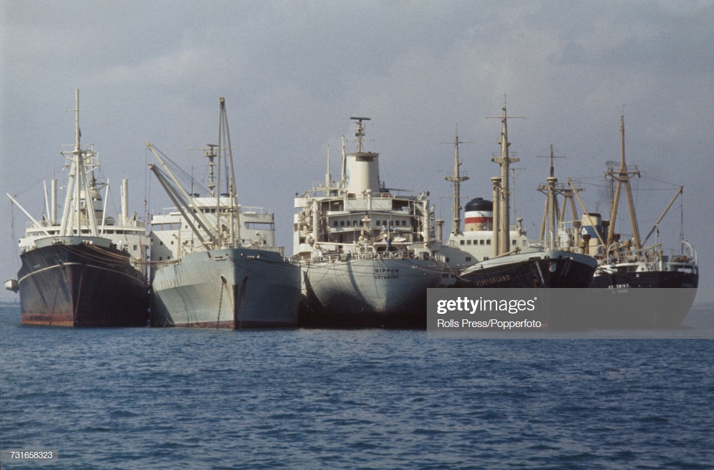 2019 12 29 - Yellow Fleet i Great Bitter Lake